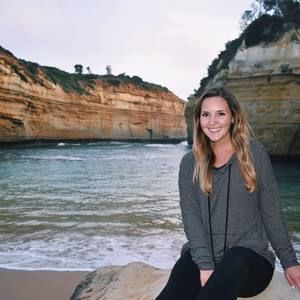 Meet your Posher, Caroline